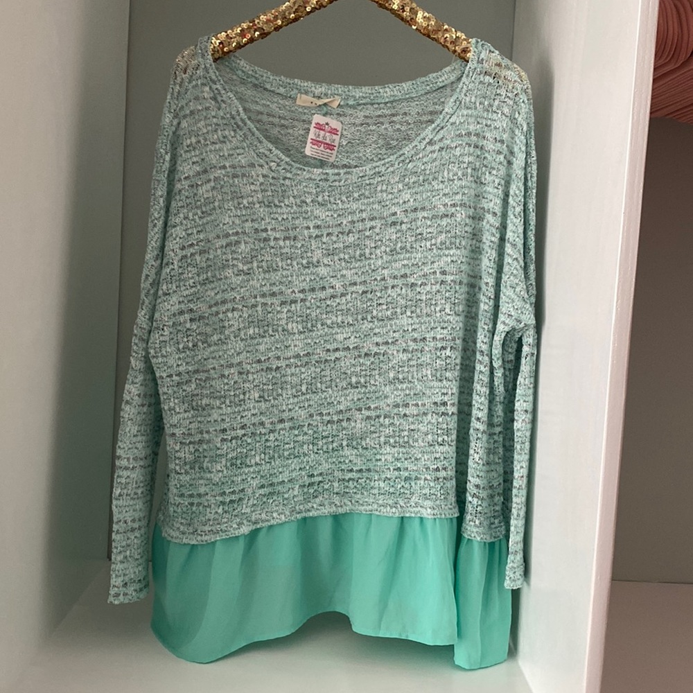 Kiki La ‘Rue Mint Ruffle Sweater Size Large NWT